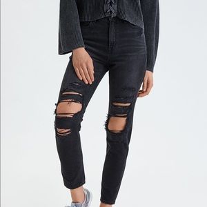 American Eagle Black Mom Jeans